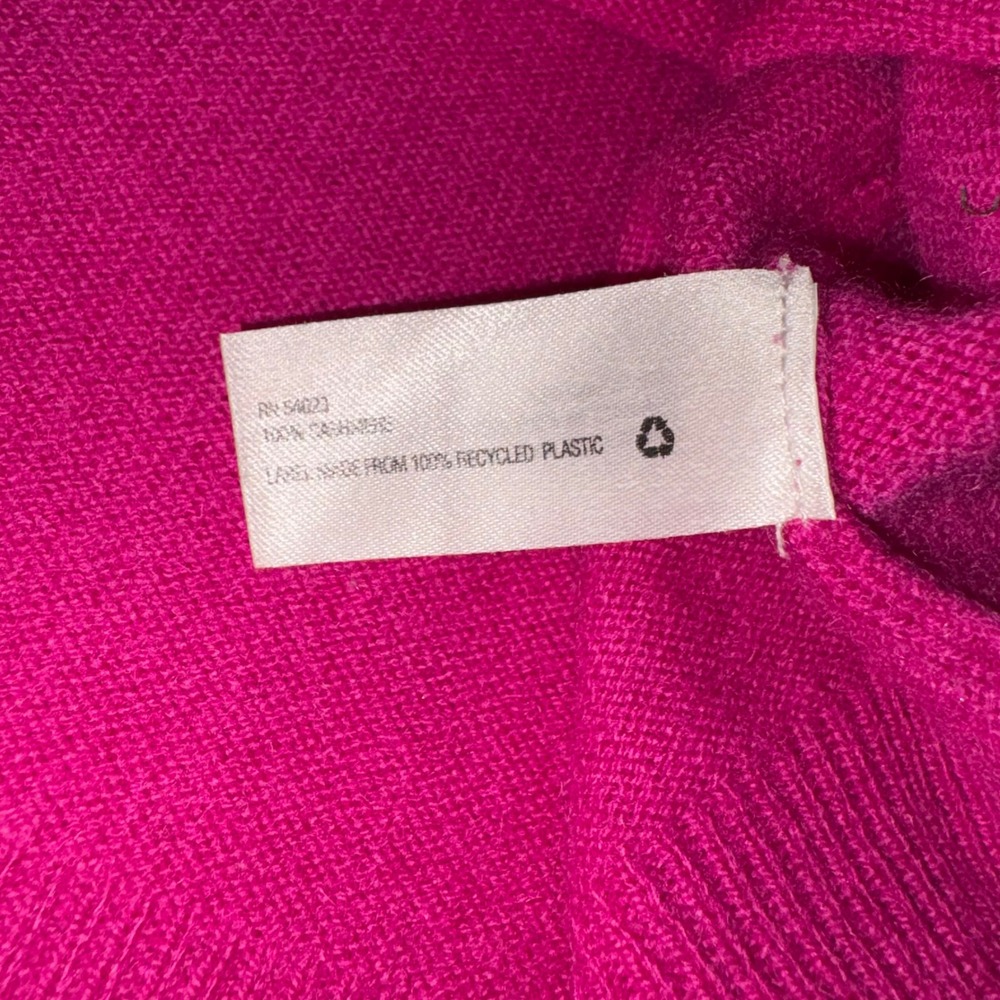 Gap Womens XS Cashmere V-Neck Sweater Fuchsia Pink Long Sleeve Winter feminine - Picture 5 of 6